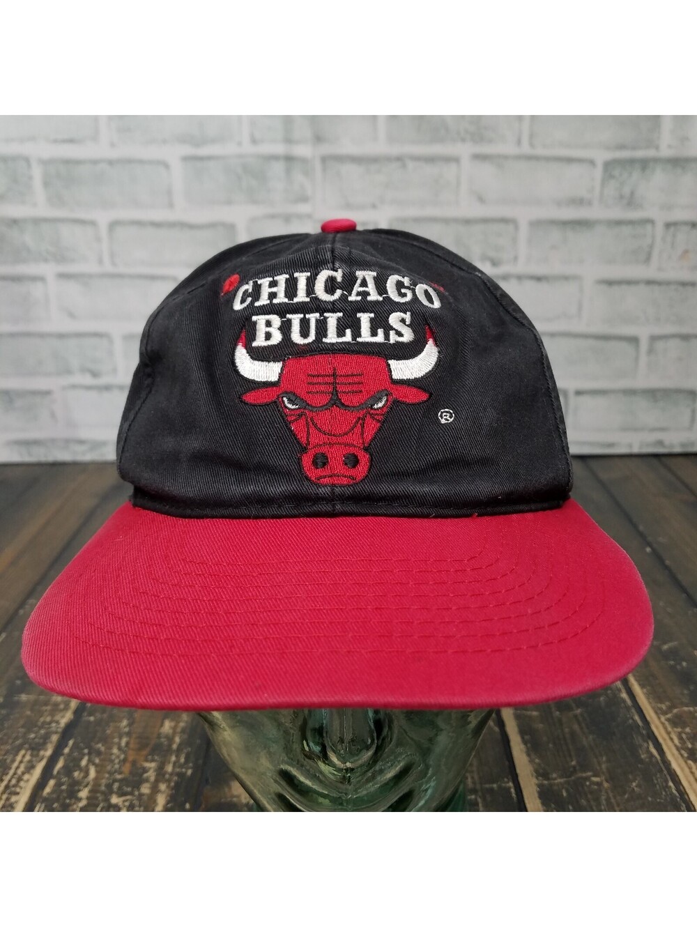 Vintage Chicago Bulls 90s Hat Snapback Cap AJD Black Red Basketball